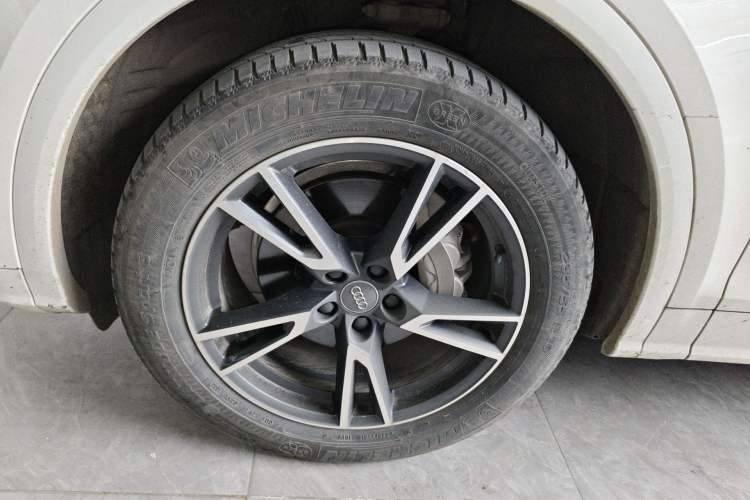 Used Audi Q5L 2020 Updated 40 TFSI Prestige Fashion Edition