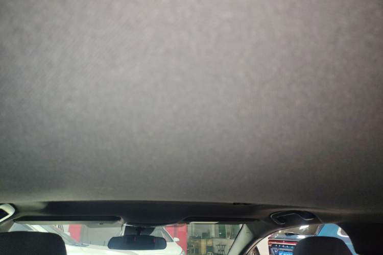 Used Toyota Levin 2019 185T CVT Luxury Edition China VI Standard Headliner