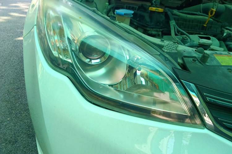 Used Roewe 360 2016 1.5L Automatic Smart Screen Version Right Front Headlight