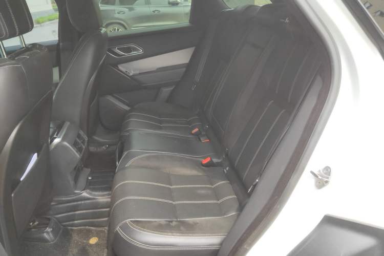 Used Land Rover Range Velar 2019 250 PS R-DYNAMIC S
