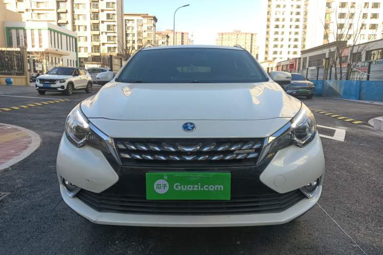 Used Venucia T90 2017 2.0L CVT Leading Edition