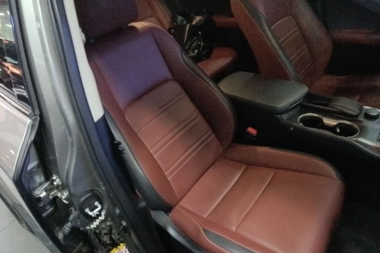 Used Lexus NX 2015 300h Front-Drive Fēngshàng Edition