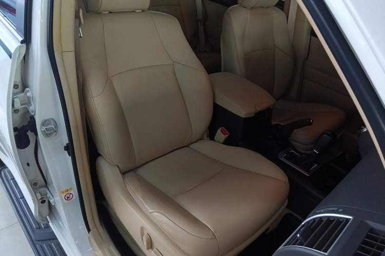 Used Toyota Prado 2016 2.7L Automatic Standard Edition Right Front Seat