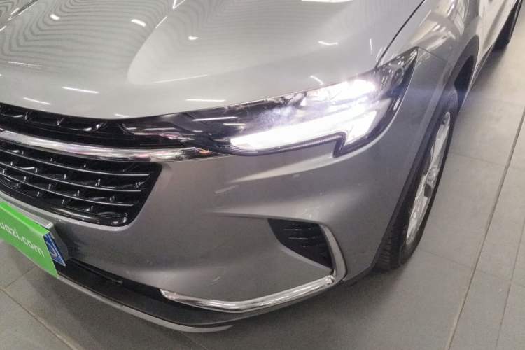 Used Buick Envision 2022 Encore Plus 652T Five-Seat Luxury Model
