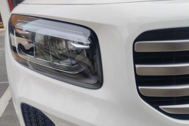 Used Mercedes-Benz GLB 2025 GLB 220 Sport Edition