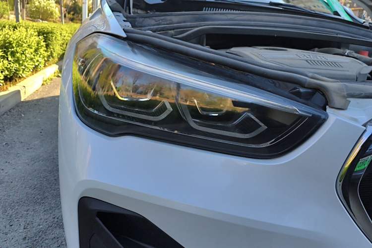 Used BMW X1 2020 sDrive20Li Fashion Model Right Front Headlight