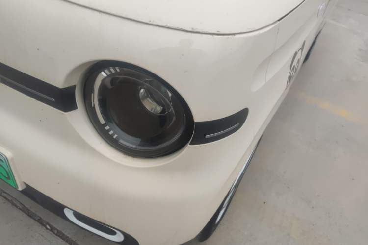 Used Geely Galaxy Panda 2025 210 km – Yuanqi Bear Left Front Headlight