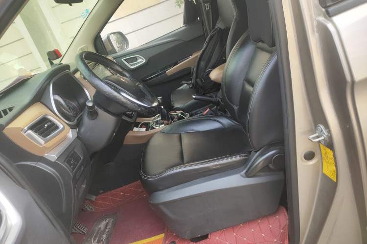 Used Jinbei F50 2017 1.6L Manual Comfort Model Left Front Seat