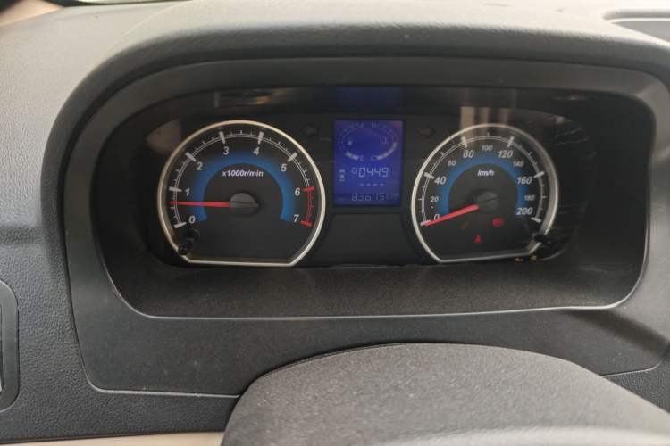 Used Karry K50 2015 1.5L Manual Luxury Model Odometer Close Up