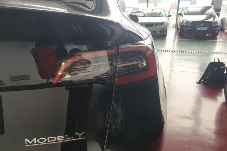 Used Tesla Model Y 2022 Performance High-Performance All-Wheel-Drive Version