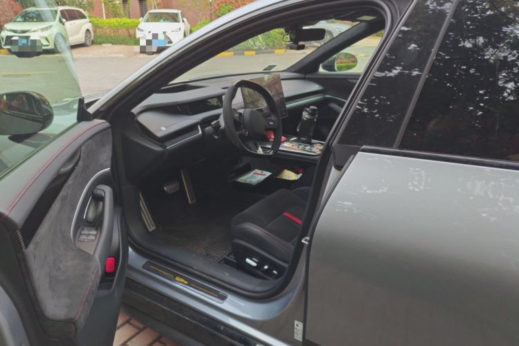 Used Xiaomi Auto SU7 Ultra 2025 Ultra Model Driver Seat