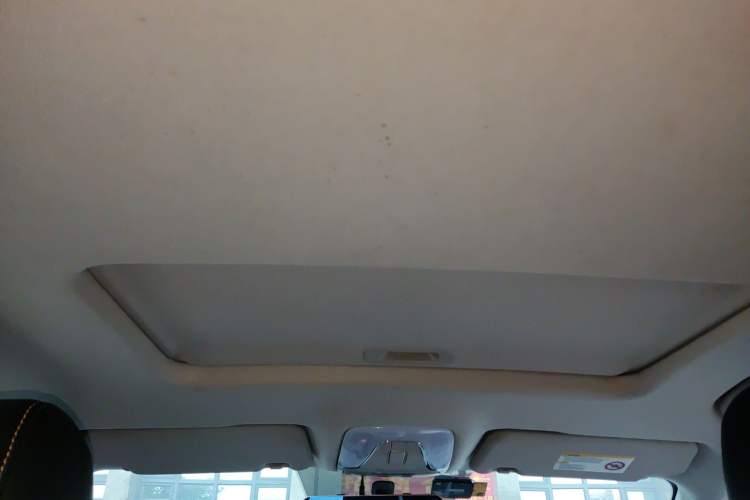 Used GAC Trumpchi GS3 2017 150N Manual Elite Edition Headliner