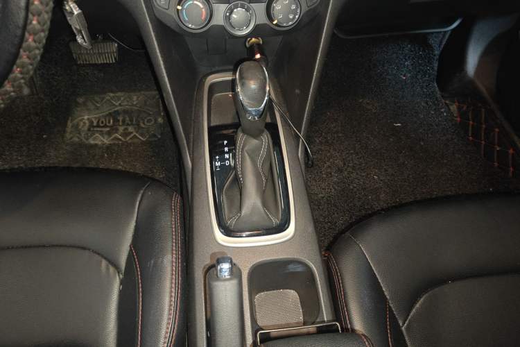 Used Chevrolet Cavalier 2019 320 Automatic Enjoyment with Sunroof Gear Lever