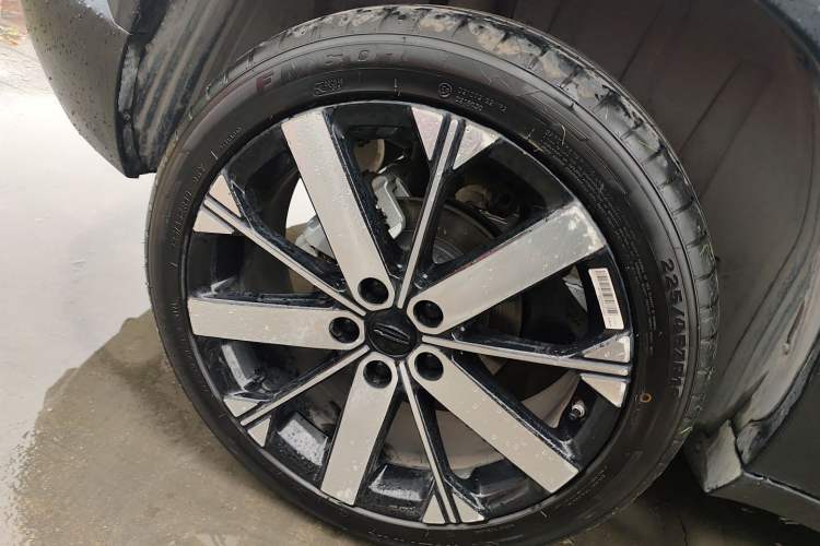 Used Geely Auto icon 2023 1.5TD Chocolate Smoothie Edition
