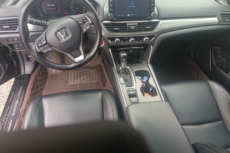 Used Honda Accord 2018 260TURBO Luxury Edition China V Emission Standard Center Console