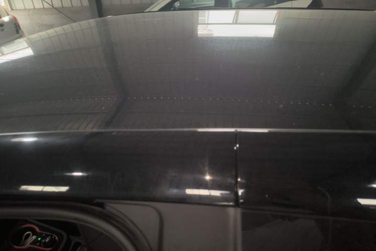 Used Chery QQ Little Ant 2022 Revised Version Sweet Pink Edition Half-Sugar Version Lithium Iron Phosphate 30.7 kWh 30 kW 301 km Roof