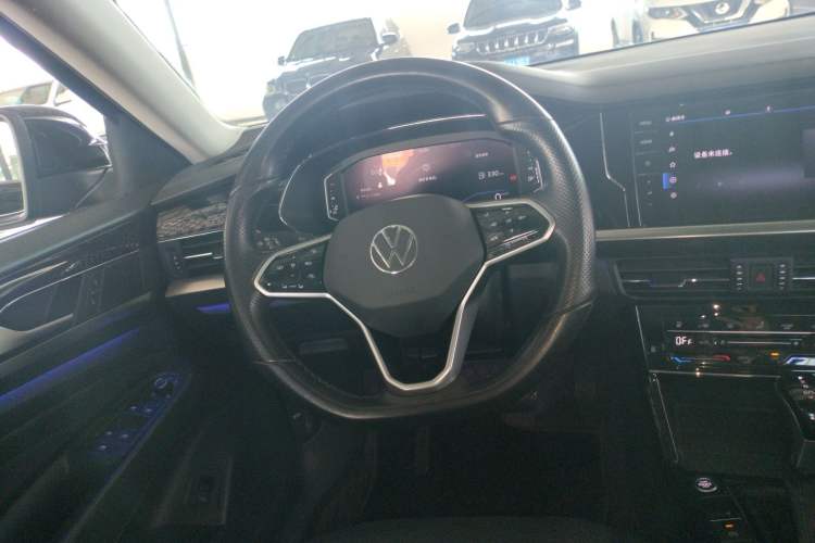 Used Volkswagen Passat 2022 330TSI Luxury Edition
