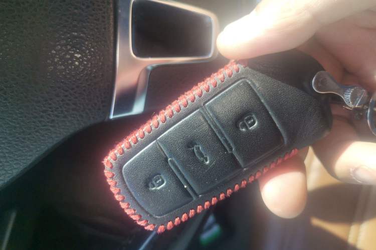 Used Volkswagen FAW-Volkswagen CC 2016 1.8TSI Luxury Model Vehicle Key