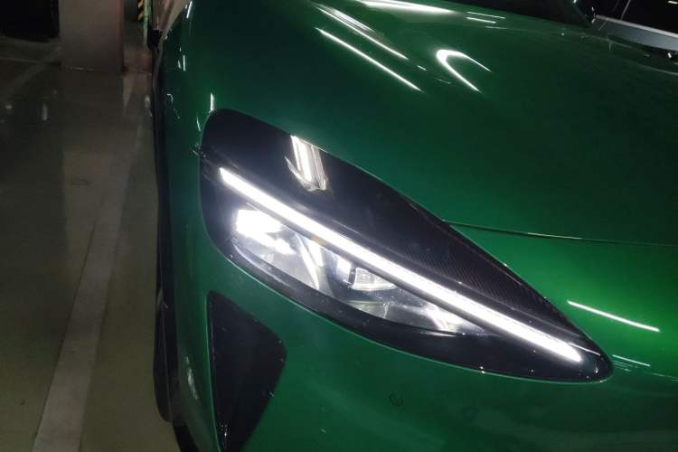 Used Xiaomi Auto YU7 2025 Ultra-Long Range High-Performance All-Wheel-Drive Max Edition