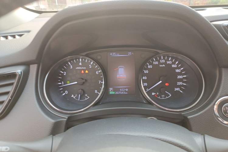 Used Nissan X-Trail 2017 2.5L CVT Luxury Edition 4WD
