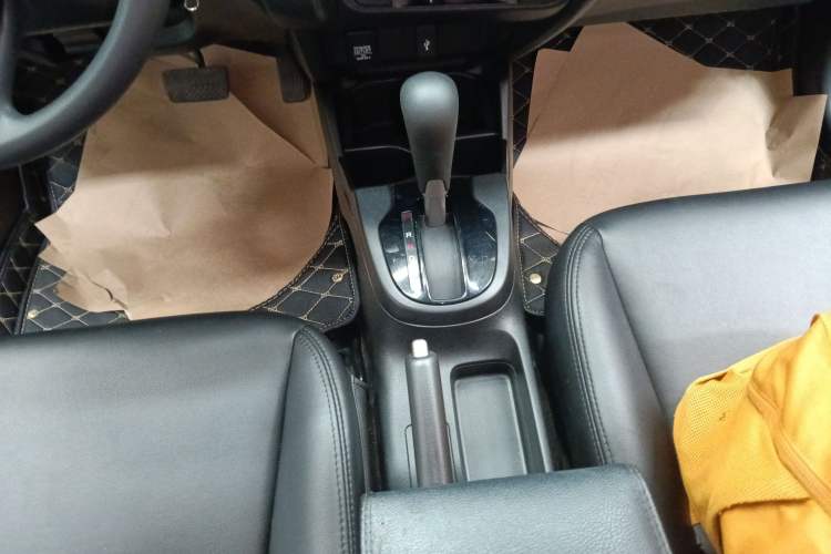 Used Honda Fit 2014 1.5L LX CVT Comfort Model
