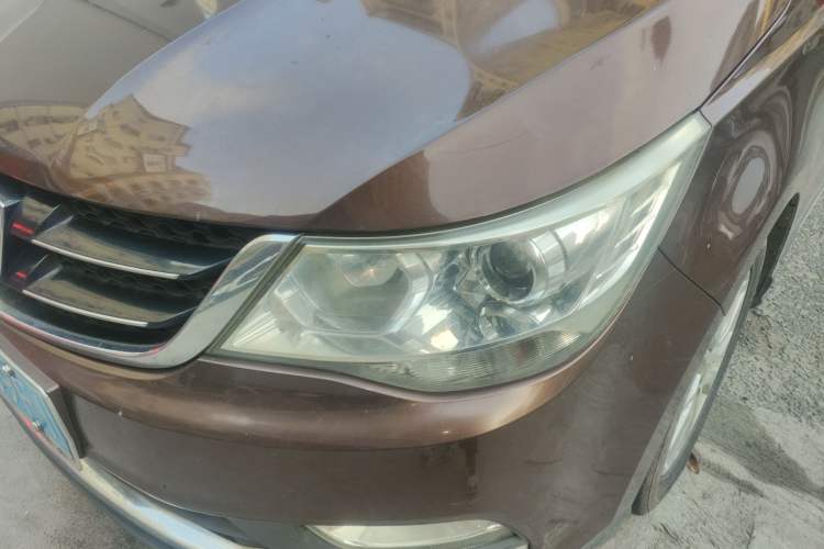 Used Baojun 730 2016 1.5T Manual Comfort Version 7 Seats