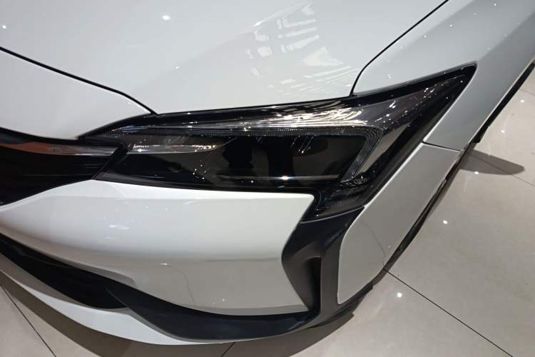 Used Buick Velite 6 2022 Plug-in Hybrid Connected Smart Edition Left Front Headlight