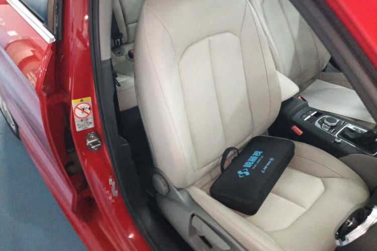 Used Audi A3 2020 Limousine 35 TFSI Fashion Edition China VI Emission Standard Right Front Seat