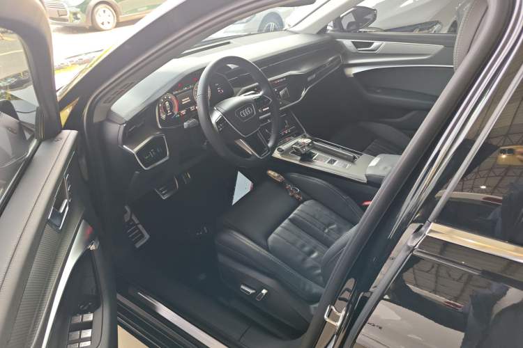 Used Audi A6L 2024 40 TFSI Luxury Prestige Edition