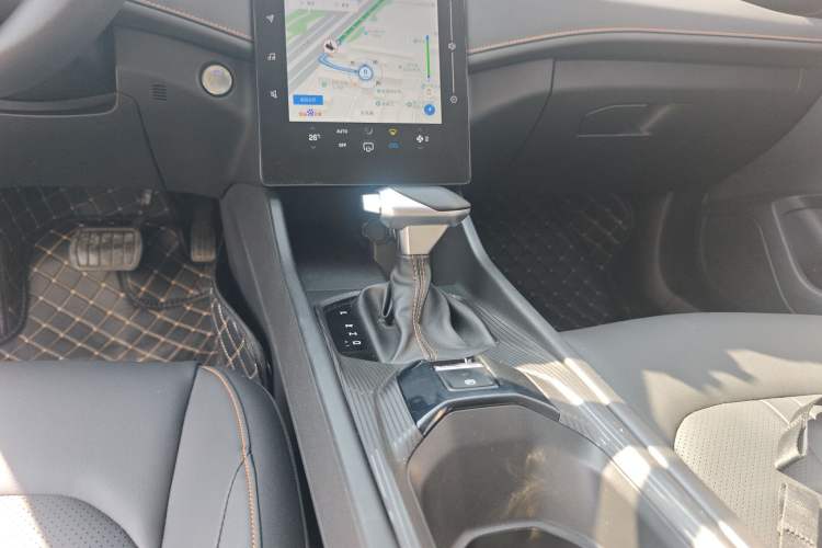 Used Dongfeng Aeolus Yixuan 2024 1.5L Automatic JingSu Edition Gear Lever