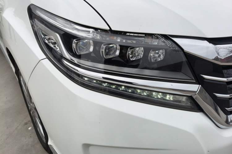 Used Honda Elysion 2016 2.4L Supreme Edition