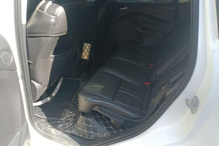 Used Ford Kuga 2013 2.0L GTDi Four-Wheel-Drive Sport Model