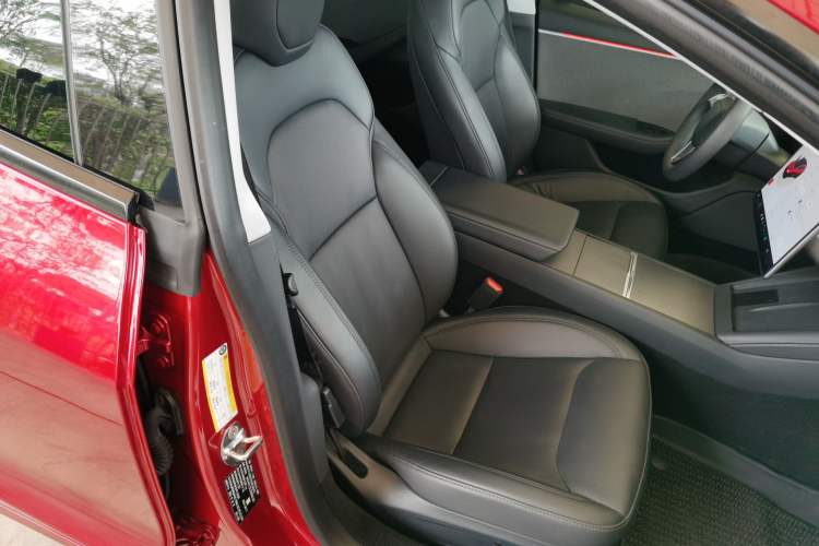 Used Tesla Model 3 2023 Rear-Wheel-Drive Version