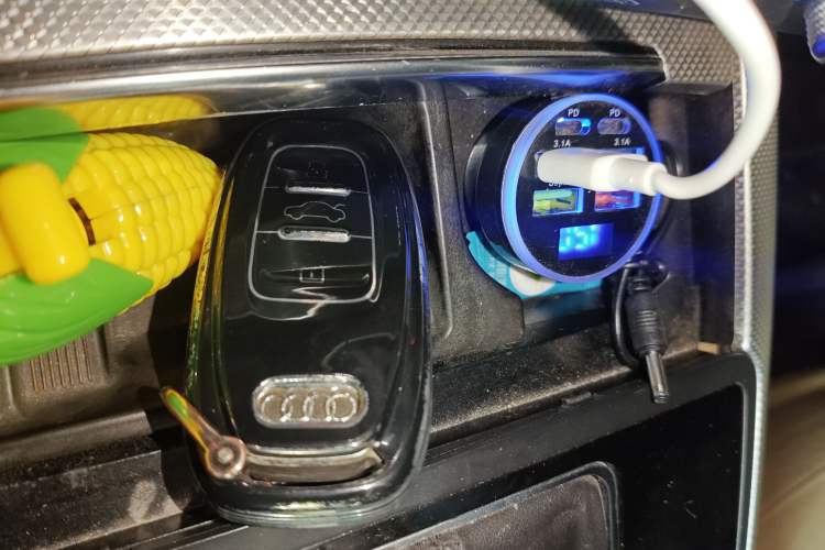 Used Audi A6L 2012 TFSI Comfort Model
