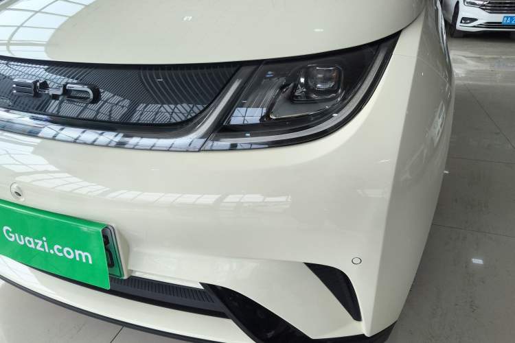 Used BYD Dolphin 2023 420 km Fashion Edition