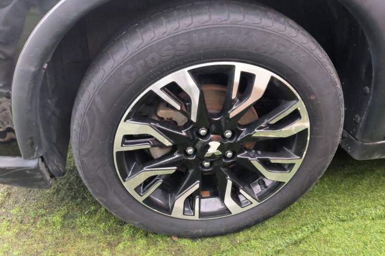 Used Mitsubishi Outlander 2020 2.4L 4x4 Zhi Xiang Edition 7-Seater
