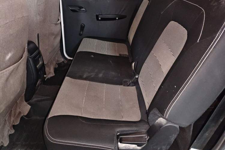 Used Wuling Hongguang 2021 1.5L Revised S Base Version with Electric Power Steering LAR Left Rear Seat