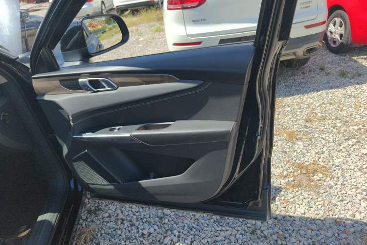 Used Lynk & Co 01 2017 2.0T Two-Wheel Drive Pro Edition