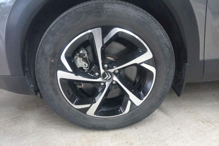 Used Citroen C5 AIRCROSS 2020 400THP Premium Edition Left Front Wheel Hub