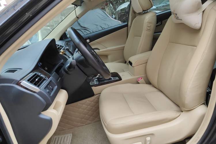 Used Toyota Camry 2016 2.0G 10th Anniversary Leading Edition