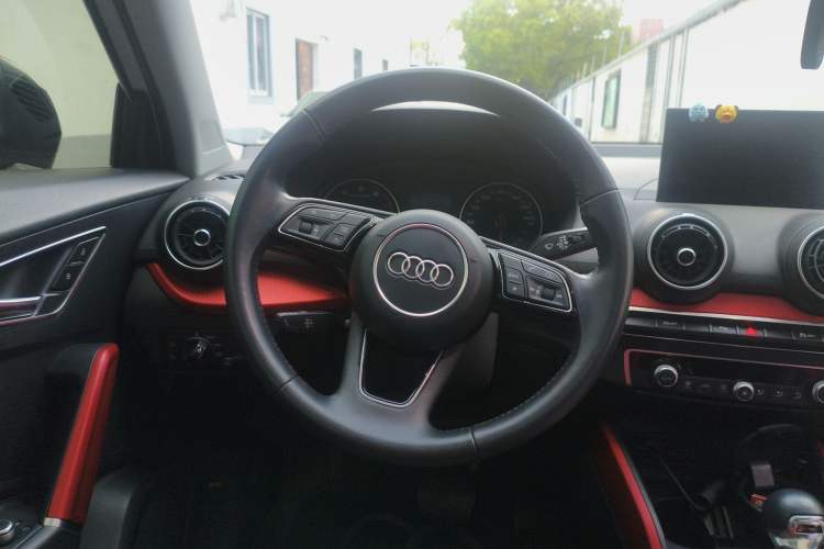 Used Audi Q2L 2018 35 TFSI Fashion Dynamic Version China VI Emission Standard
