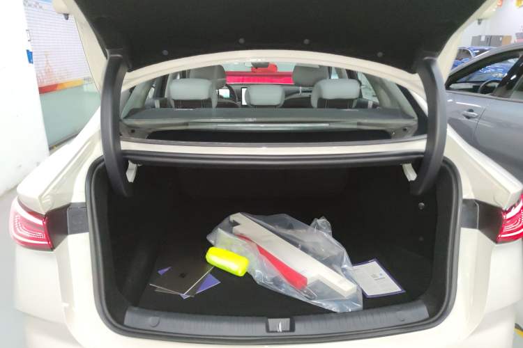 Used BYD Seal 06 New Energy 2026 DM-i Ultra-Enjoyment 128KM Luxury Edition
