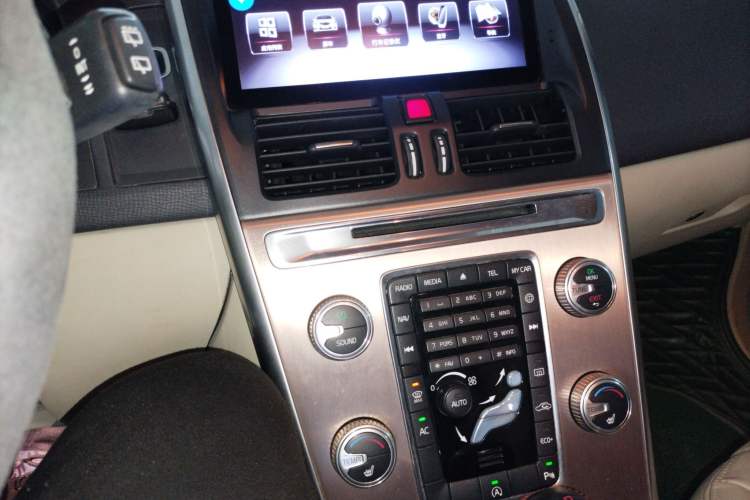 Used Volvo XC60 2015 T5 Smart Upgrade Model