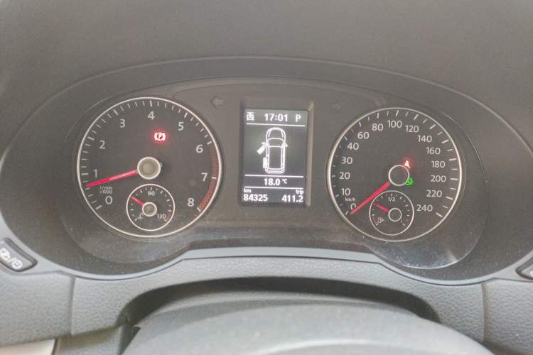 Used Volkswagen Sharan 2018 380TSI Luxury 6-Seater Instrument Cluster