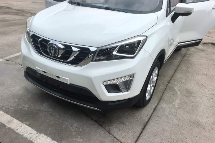 Used CHANGAN CS15 2016 1.5L Manual Fashion Edition