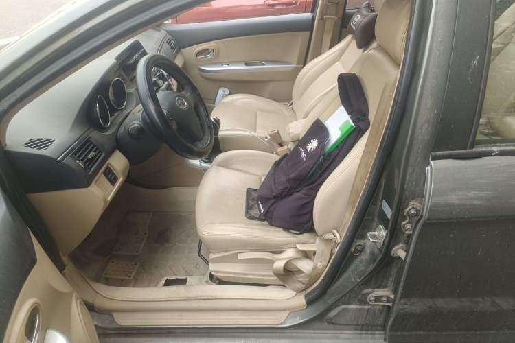Used Great Wall C30 2013 1.5L Manual Luxury Model

