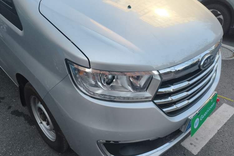 Used JAC Refine M3 2023 PLUS 1.5T 7/8-seat Comfort Edition Right Front Headlight