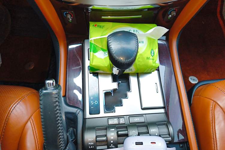 Used Lexus LX 2012 570
