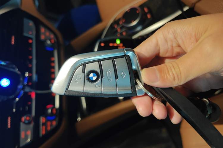 Used BMW 5 Series 2020 530Li Leading Model M Sport Package