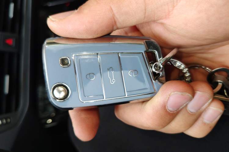 Used Volkswagen Tayron GTE Plug-in Hybrid 2022 1.4T Luxury Edition Vehicle Key